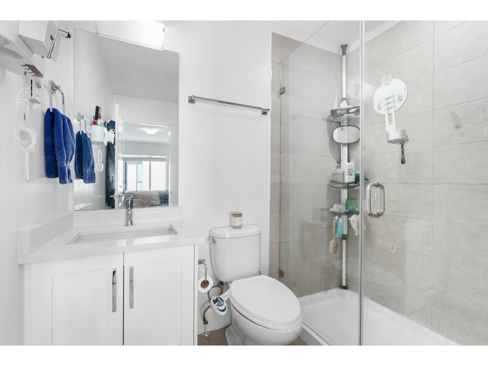 Photo 12 of 67 16433 19 Avenue, Surrey BC