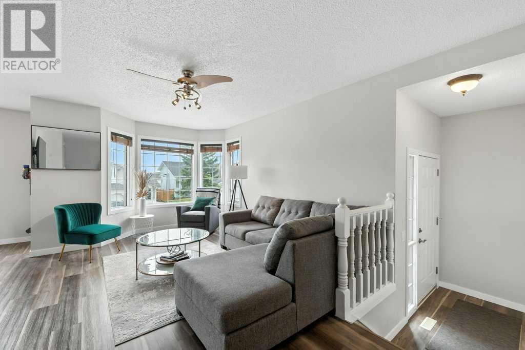 Single Family House 3 Level for Sale in  Macewan Ridge Place NW MacEwan Glen Calgary 