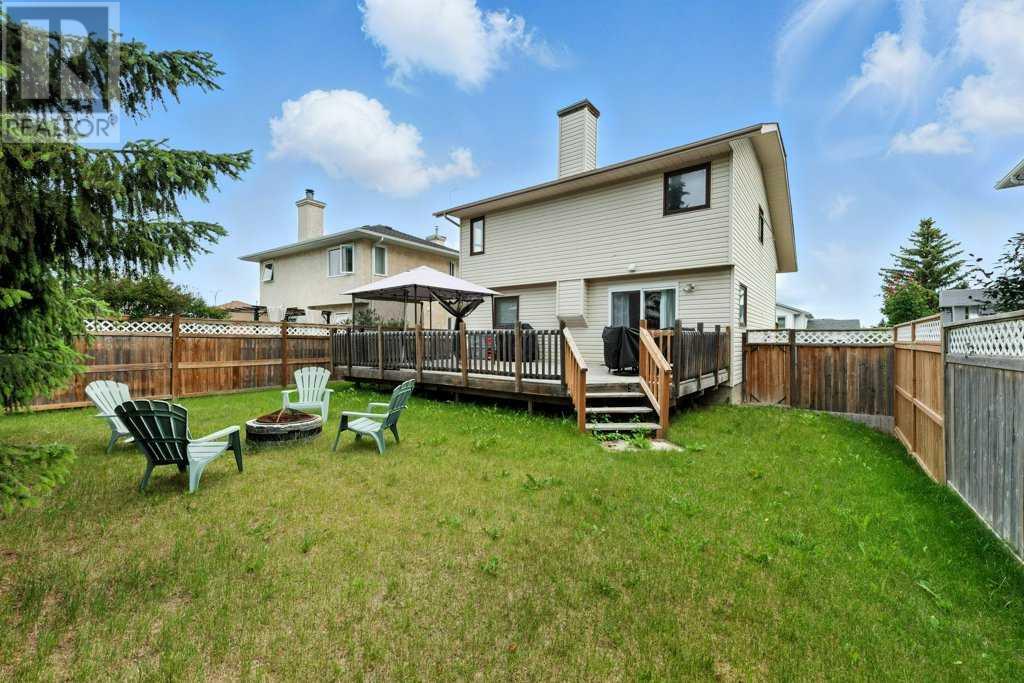 Single Family House 3 Level for Sale in  Macewan Ridge Place NW MacEwan Glen Calgary 