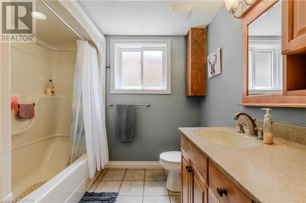 Photo 22 of 936 Windham 11 Road, Delhi ON