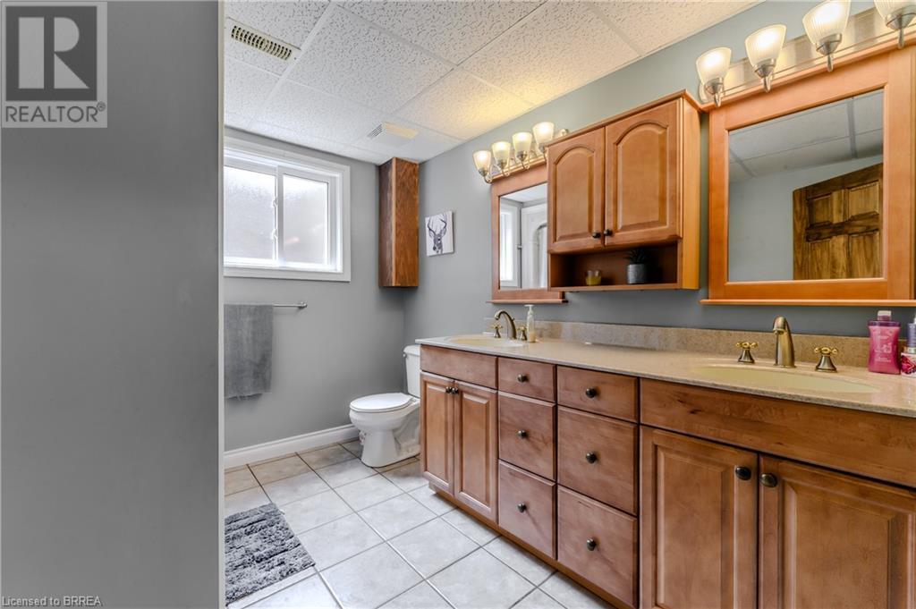 Photo 21 of 936 Windham 11 Road, Delhi ON