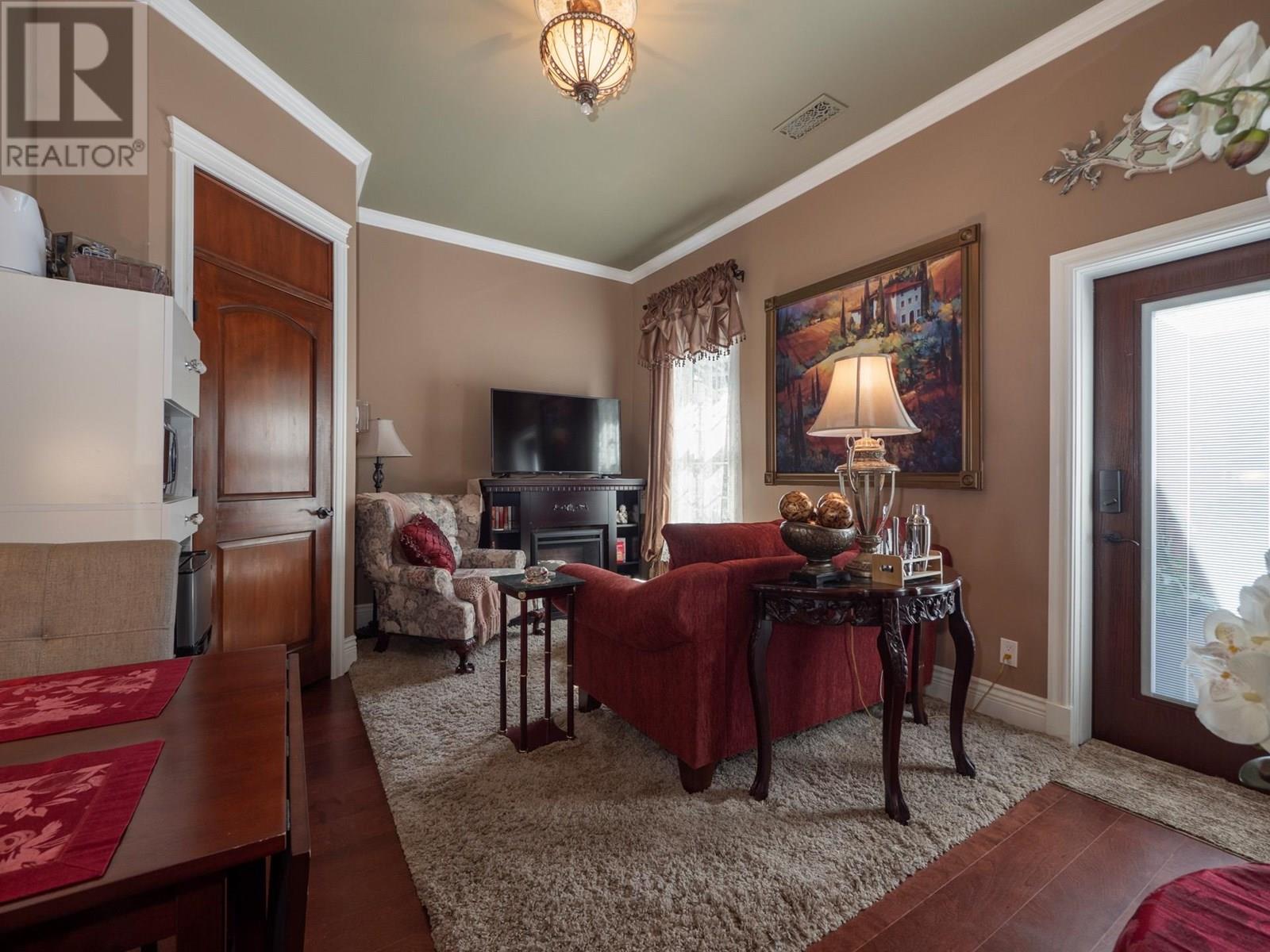 6391&93 SANDPIPER ROAD, Sechelt