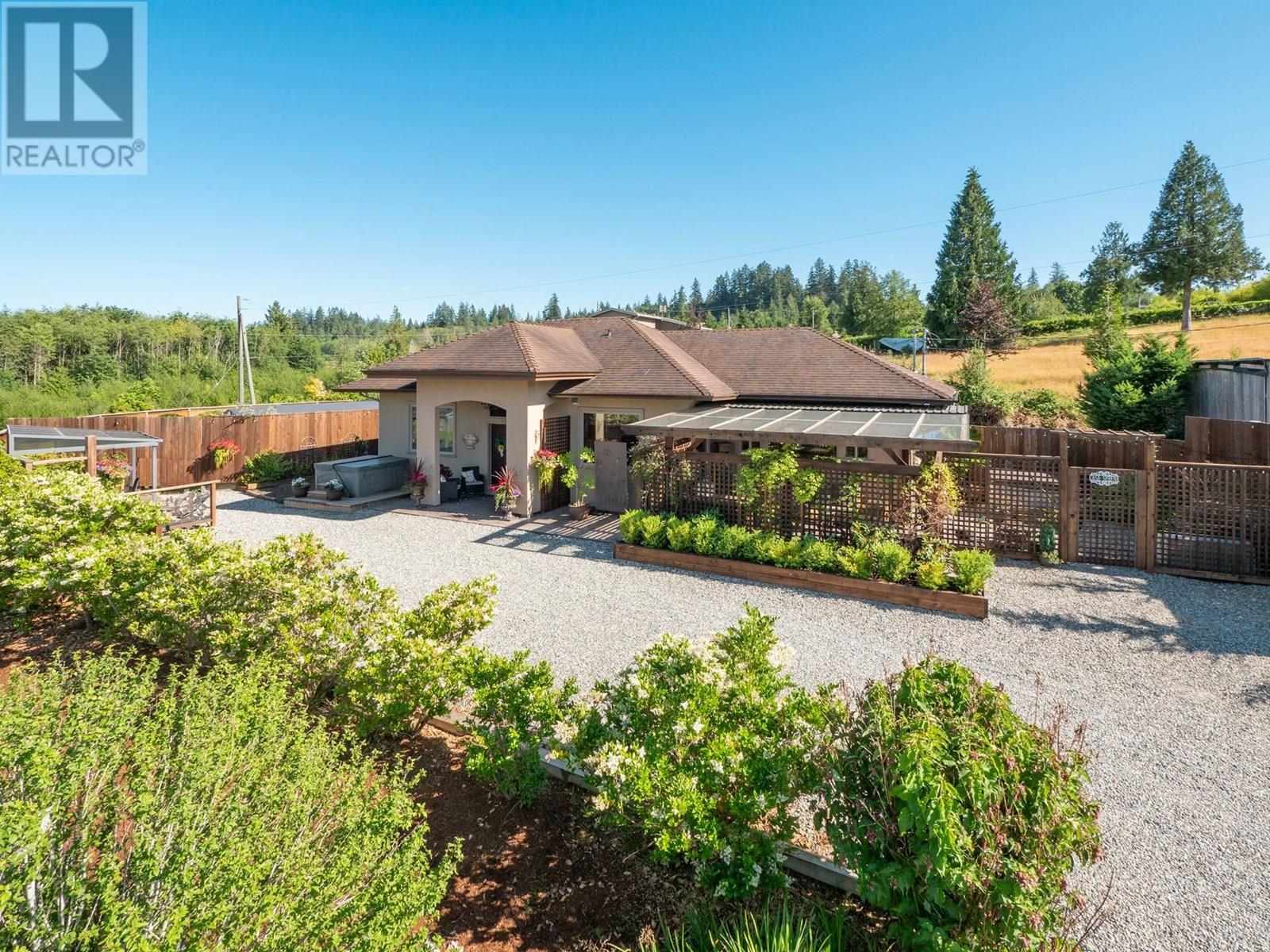 6391&93 SANDPIPER ROAD, Sechelt