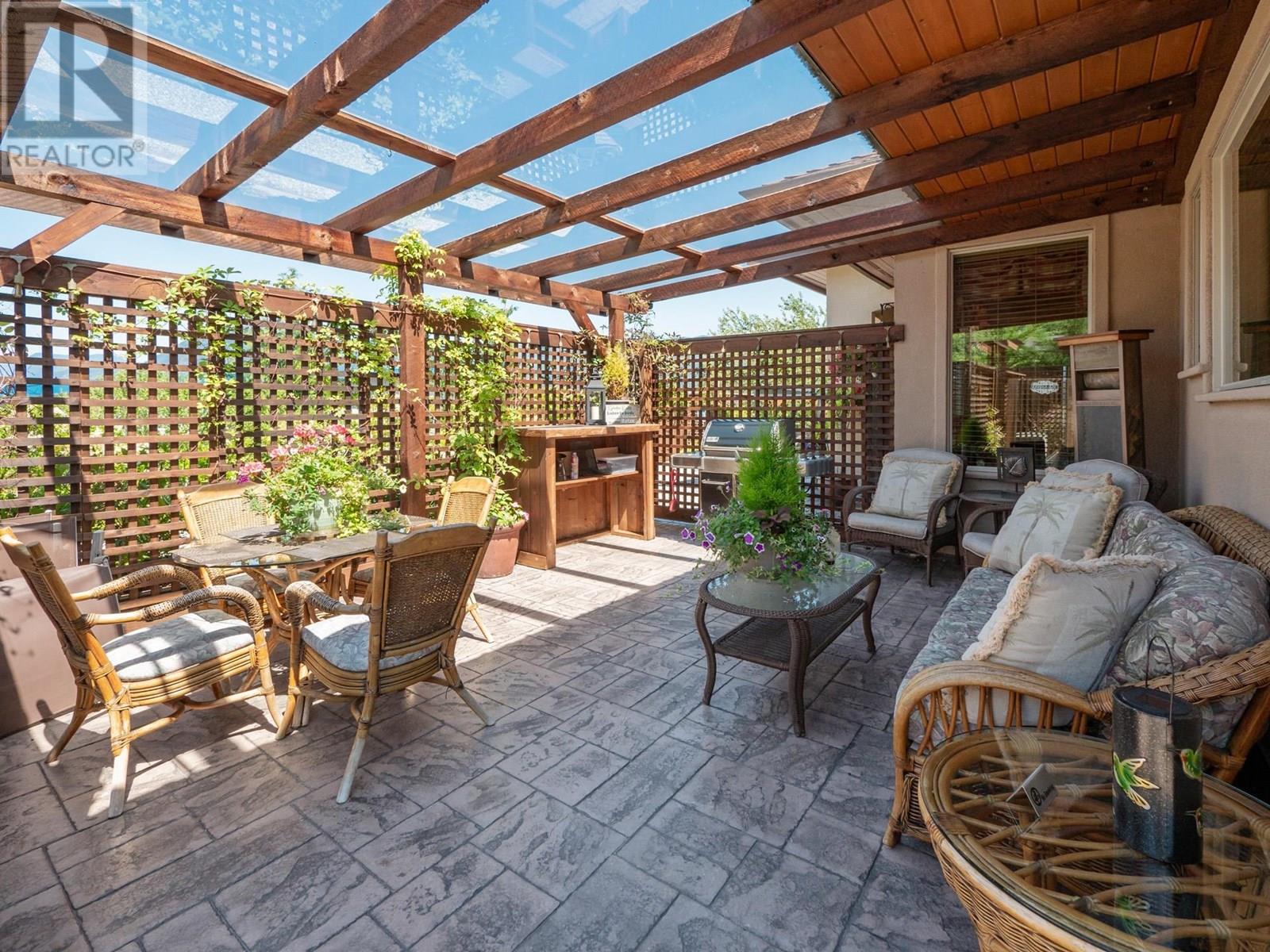 6391&93 SANDPIPER ROAD, Sechelt