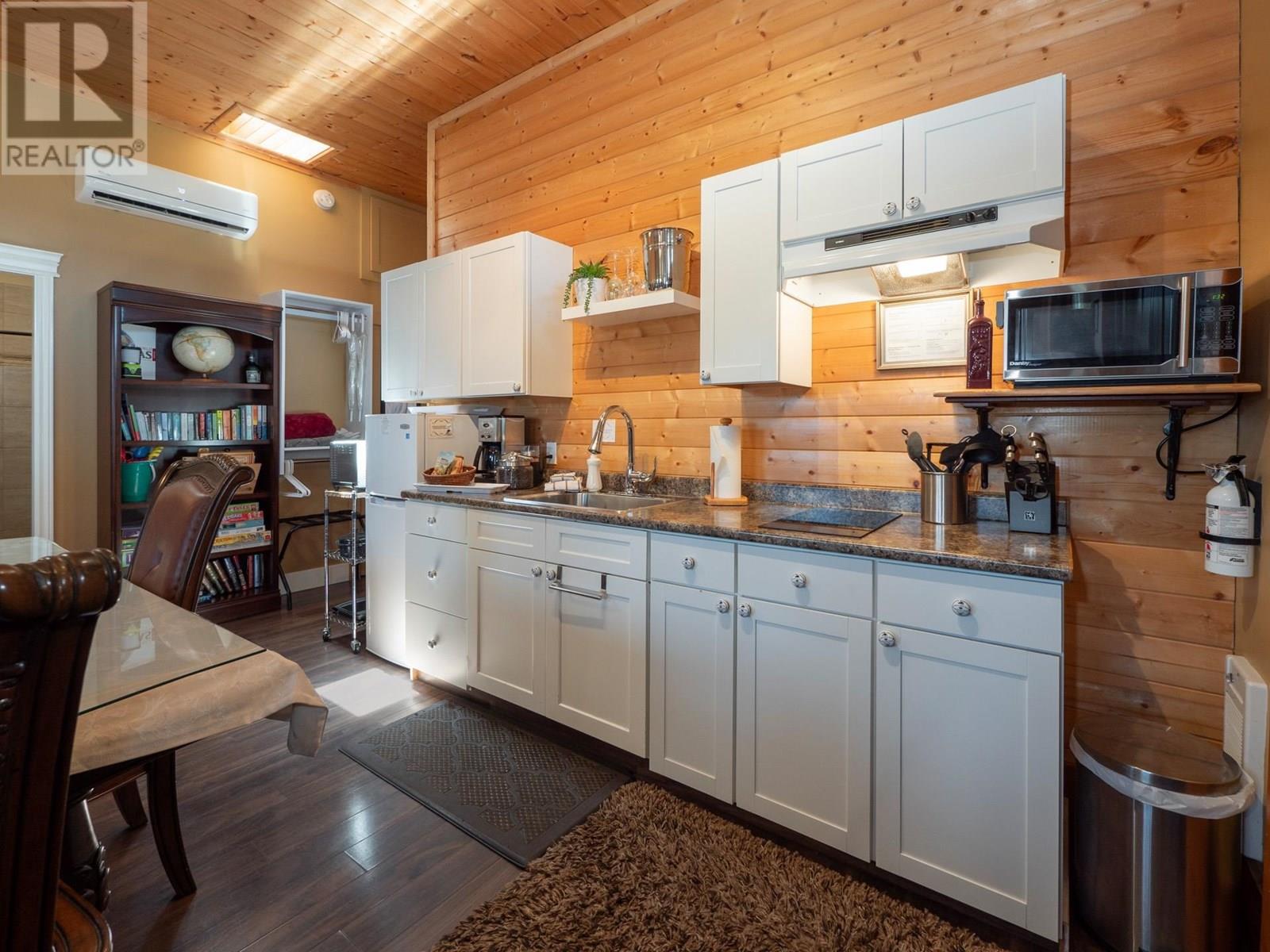 6391&93 SANDPIPER ROAD, Sechelt