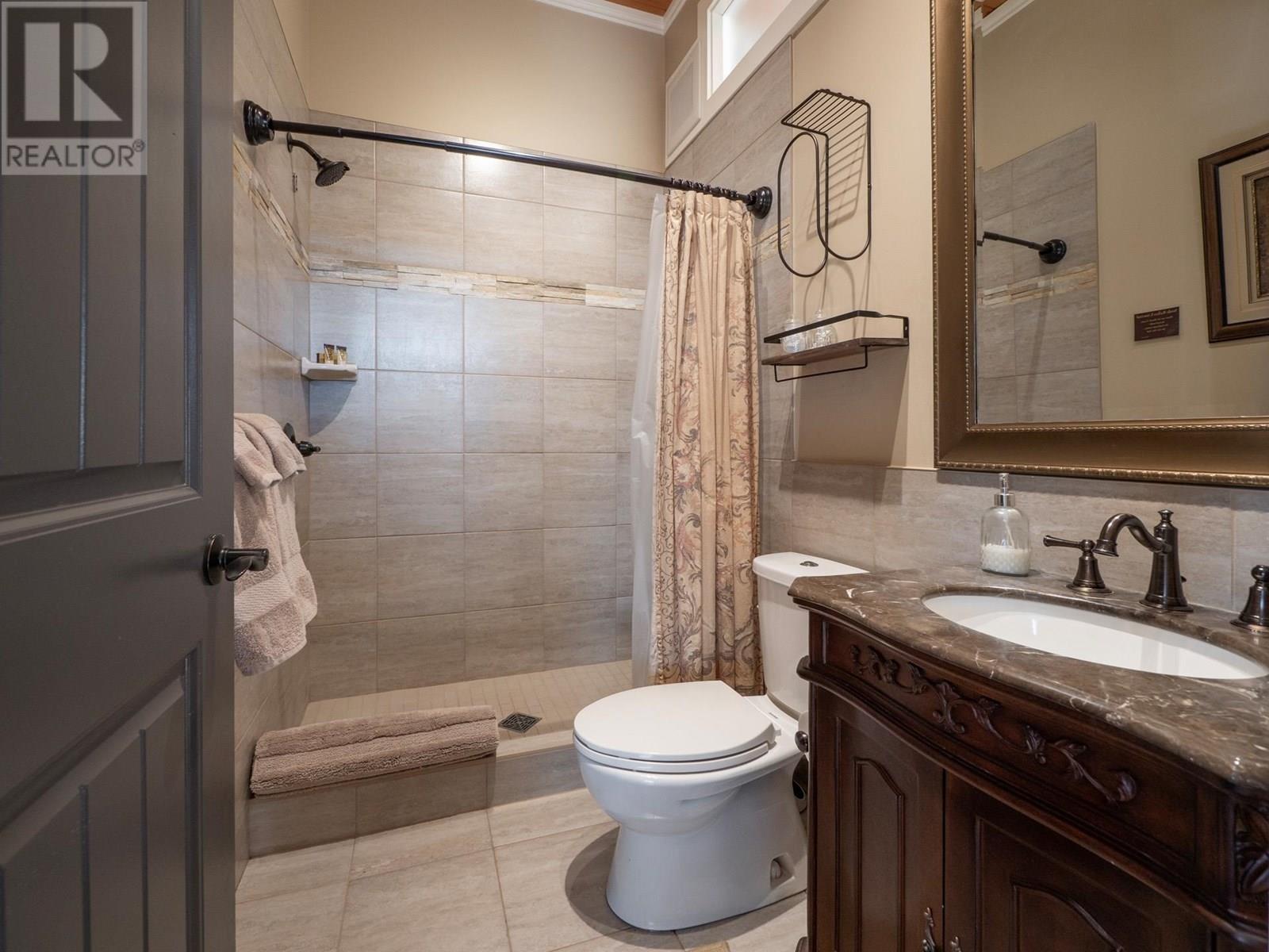 6391&93 SANDPIPER ROAD, Sechelt