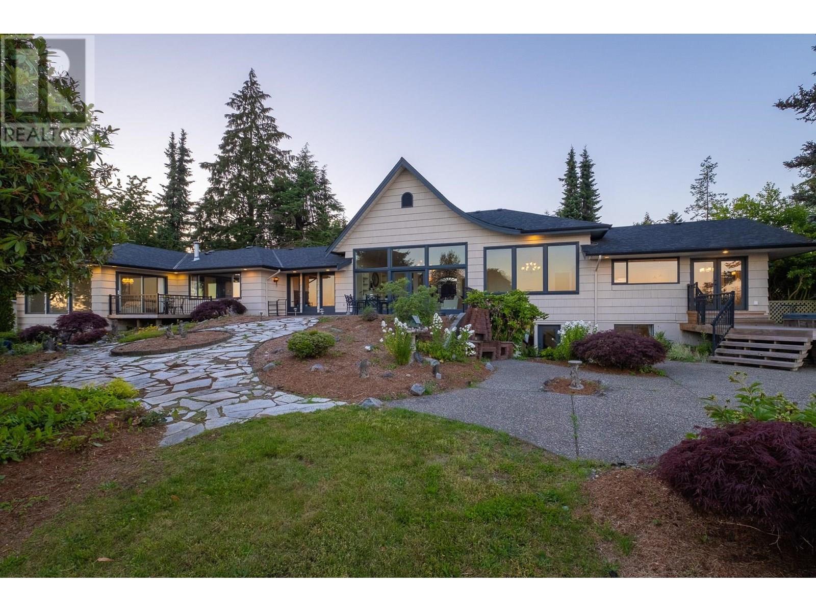 Photo 31 of 21850 River Road, Maple Ridge BC