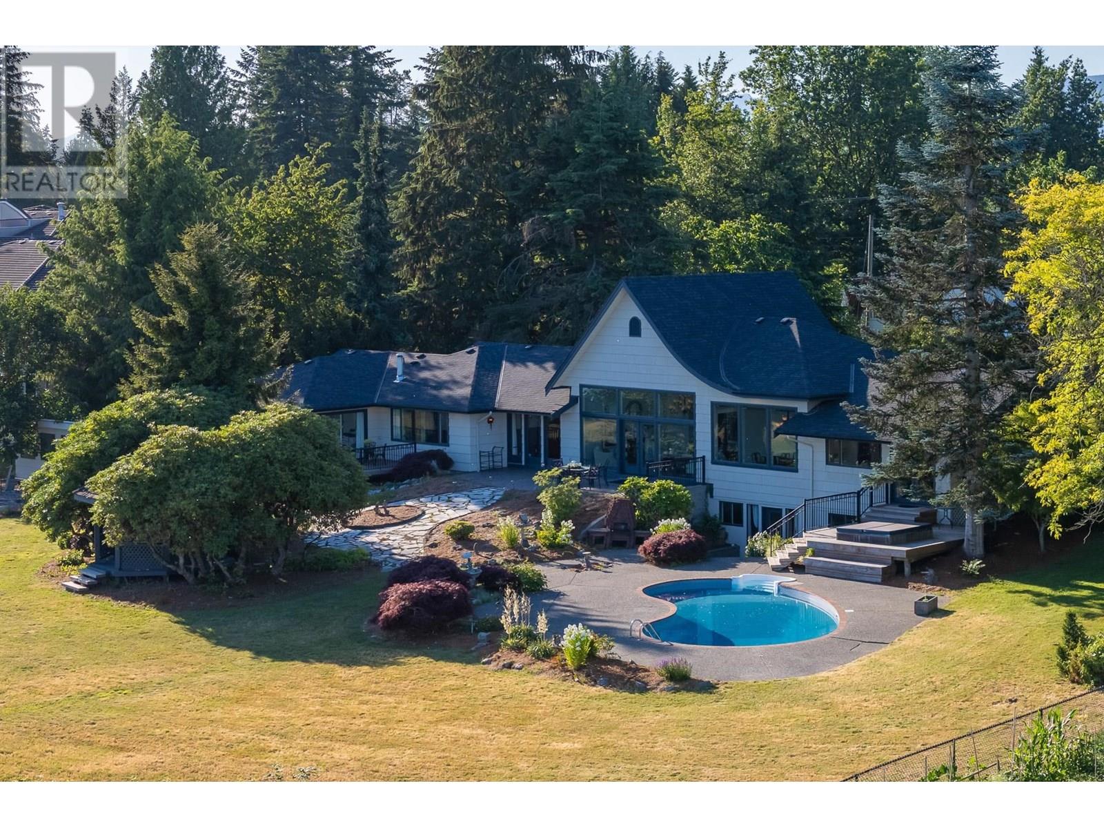 Photo 35 of 21850 River Road, Maple Ridge BC