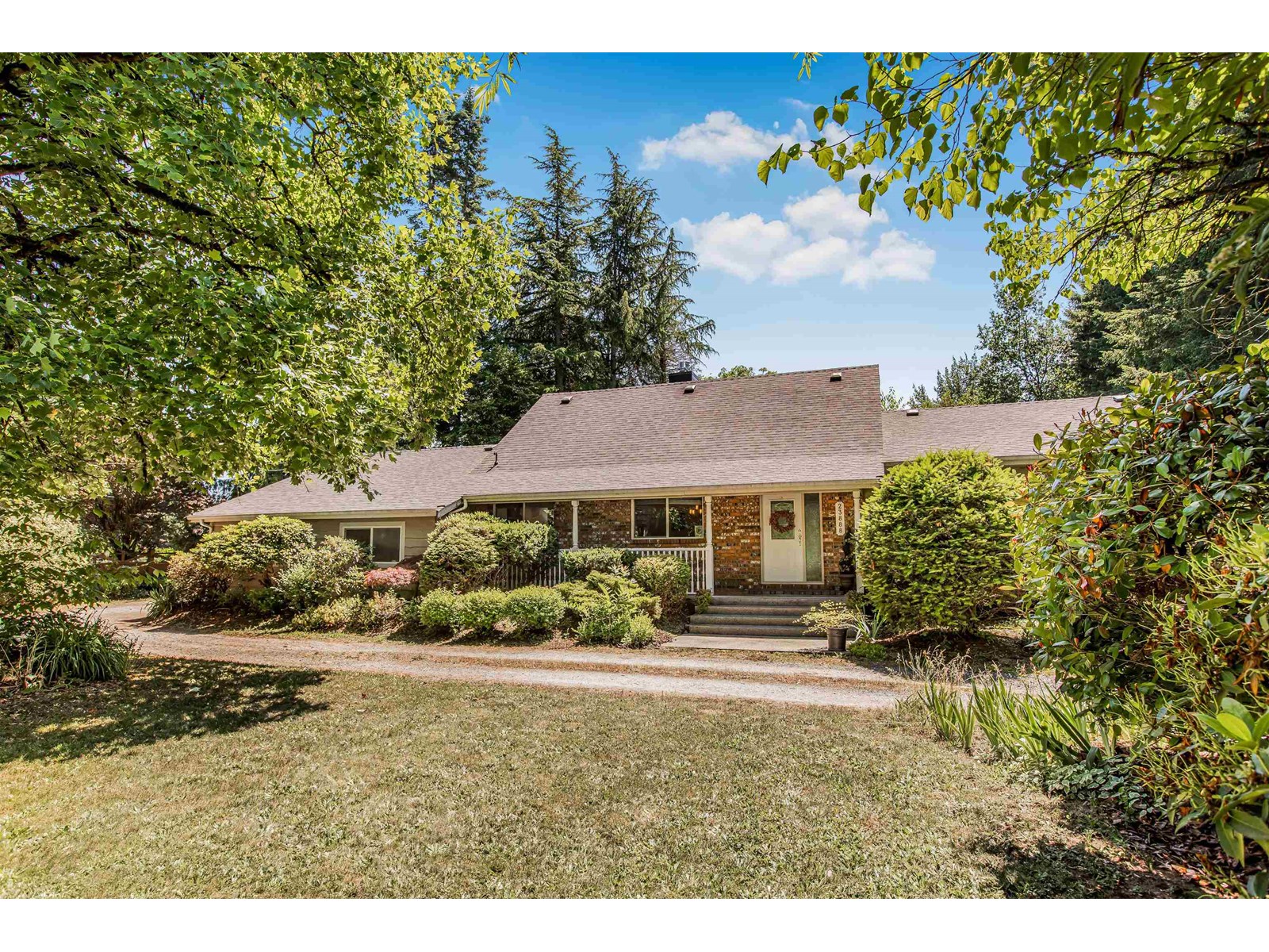 Photo 2 of 23888 48th Avenue, Langley BC