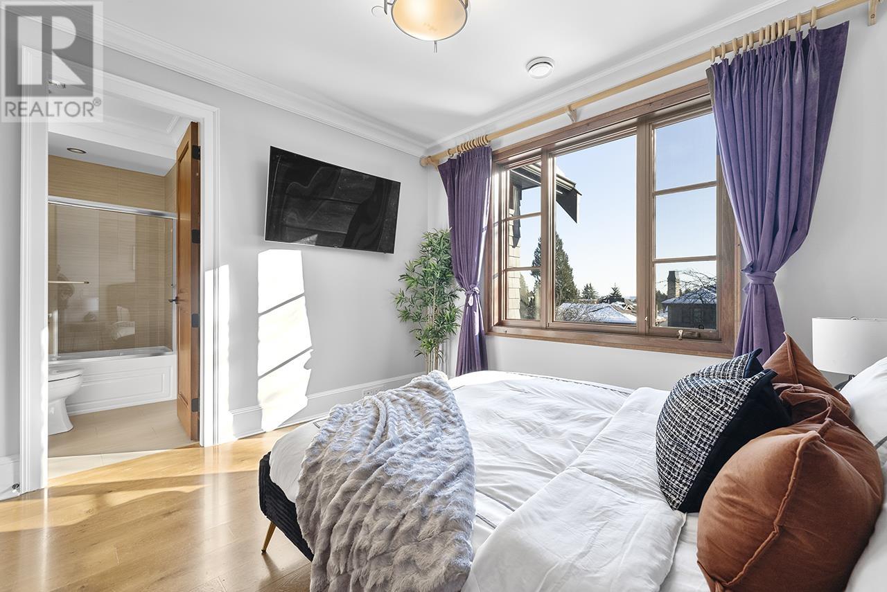 4085 W 36TH AVENUE, Vancouver