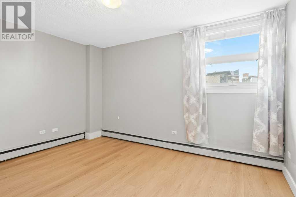 Single Family House for Sale in   Cameron Avenue SW Lower Mount Royal Calgary 