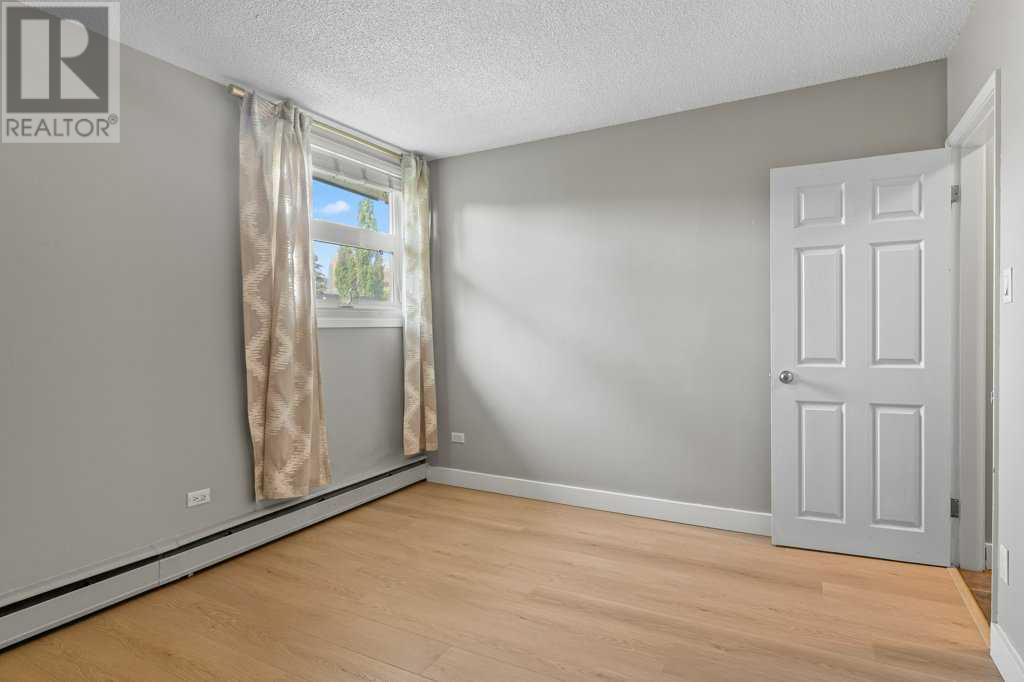 Single Family House for Sale in   Cameron Avenue SW Lower Mount Royal Calgary 