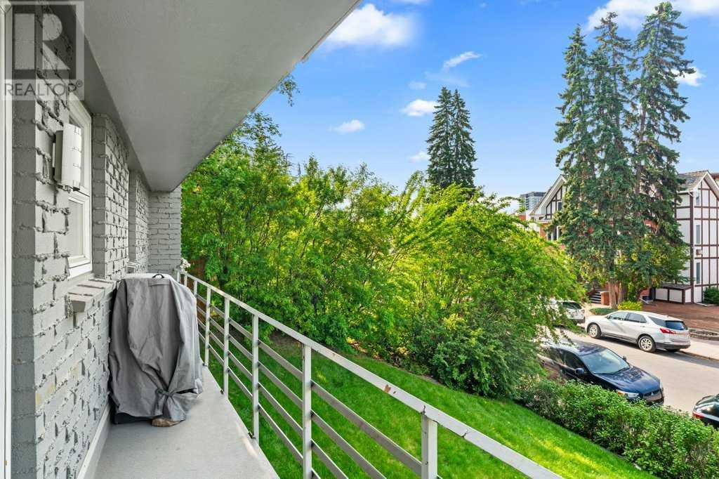 Single Family House for Sale in   Cameron Avenue SW Lower Mount Royal Calgary 