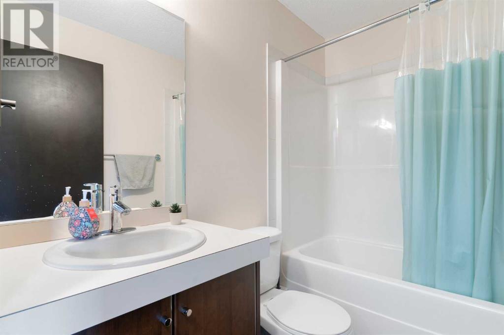 Single Family House for Sale in  Copperstone Cove SE Copperfield Calgary 