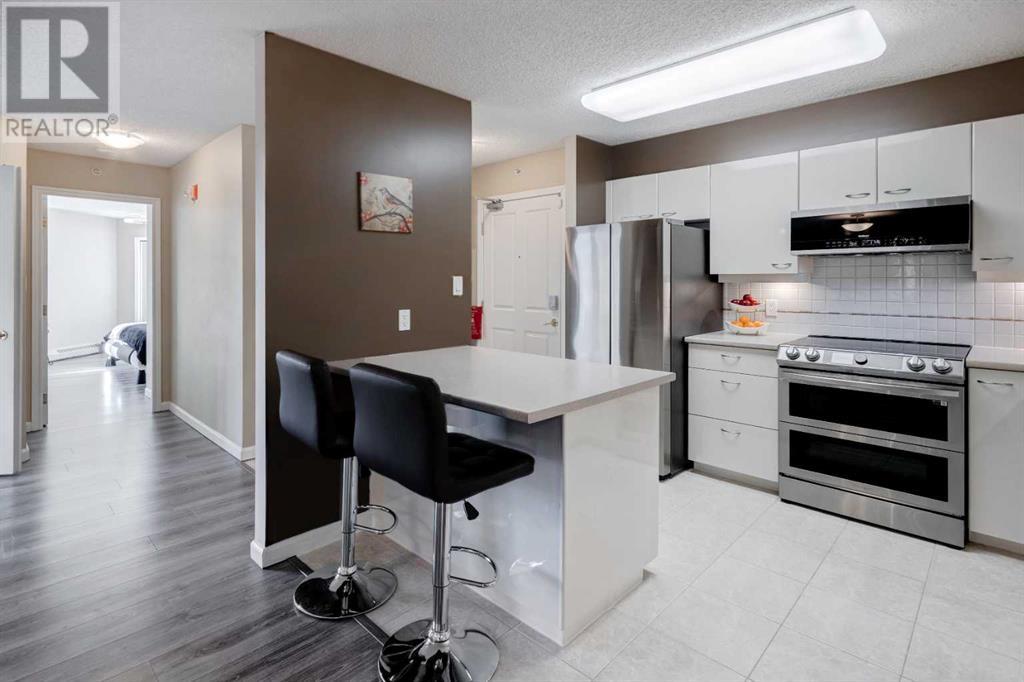 Single Family House Loft for Sale in    Avenue SW Eau Claire Calgary 