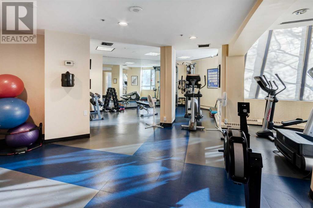 Single Family House Loft for Sale in    Avenue SW Eau Claire Calgary 