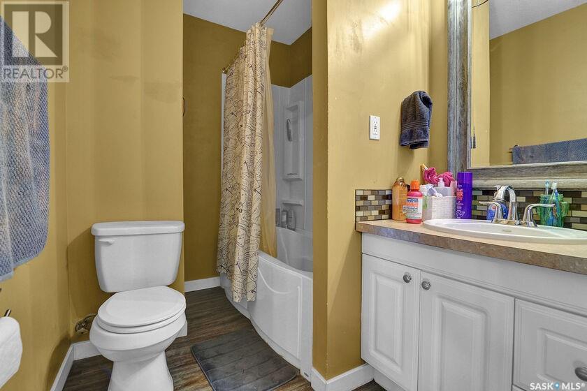Photo 23 of 2258 Osler Street, Regina SK