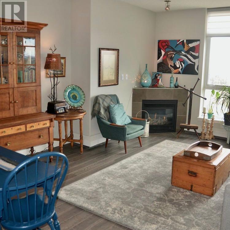 Single Family House for Sale in   Spruce Place SW Spruce Cliff Calgary 