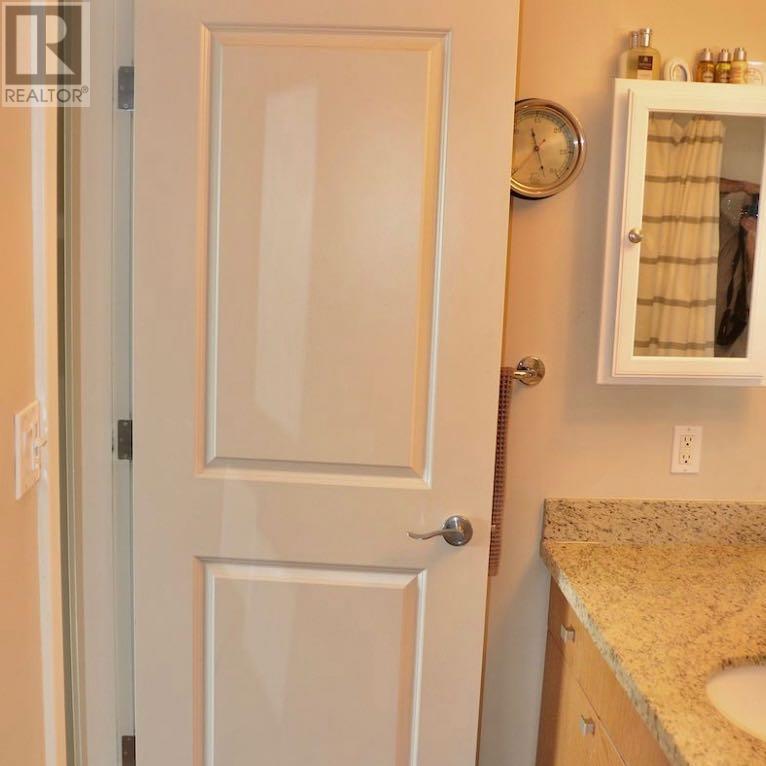 Single Family House for Sale in   Spruce Place SW Spruce Cliff Calgary 