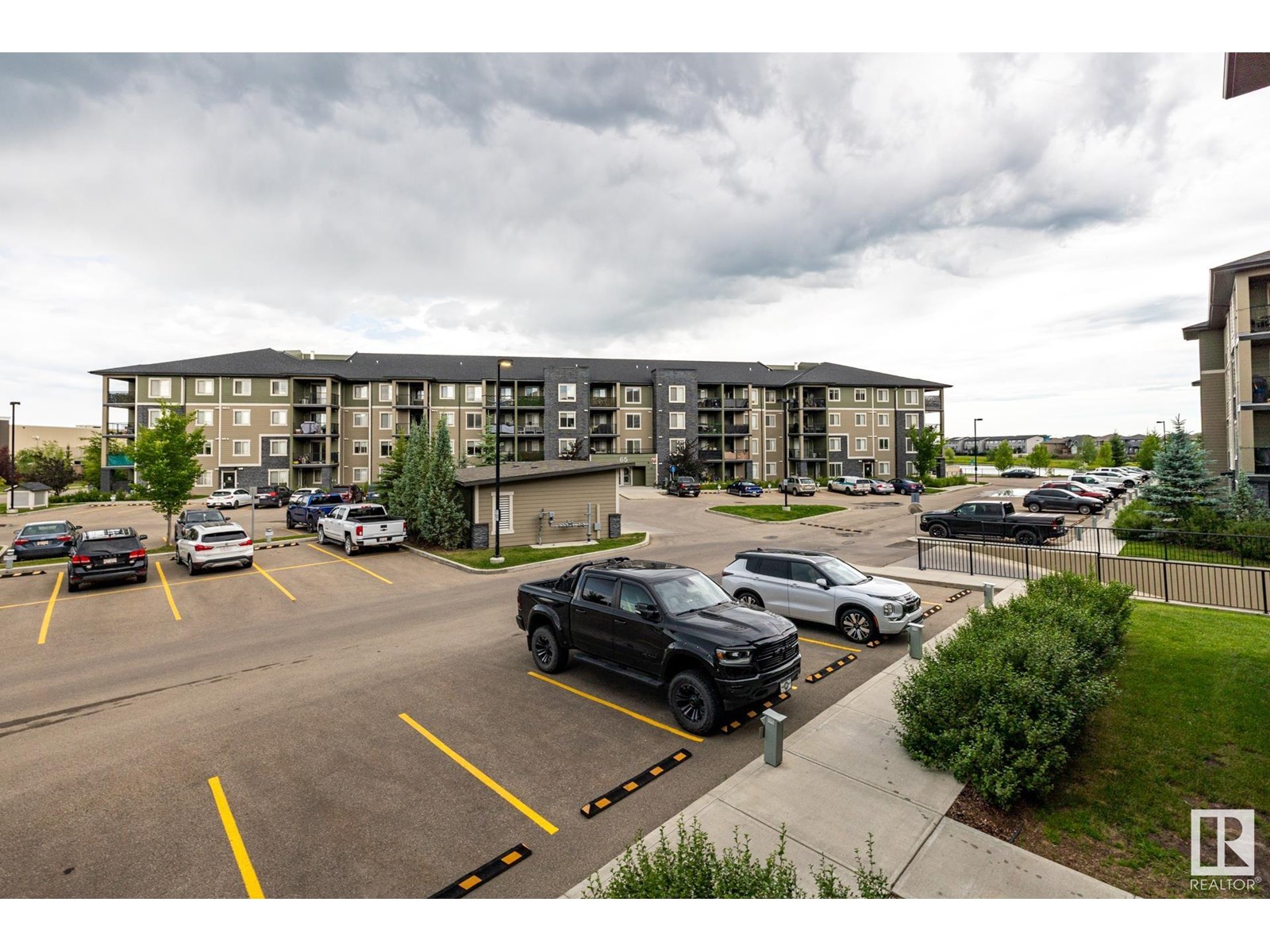 Photo 39 of 204 25 Element Dr, St Albert AB