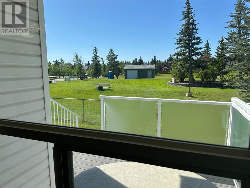 Single Family House for Sale in  Sandpiper Lane NW Sandstone Valley Calgary 
