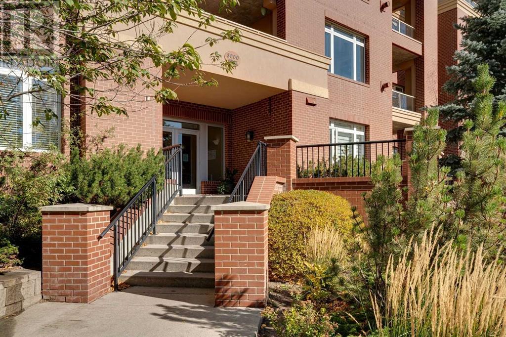Single Family House for Sale in   Hemlock Crescent SW Spruce Cliff Calgary 