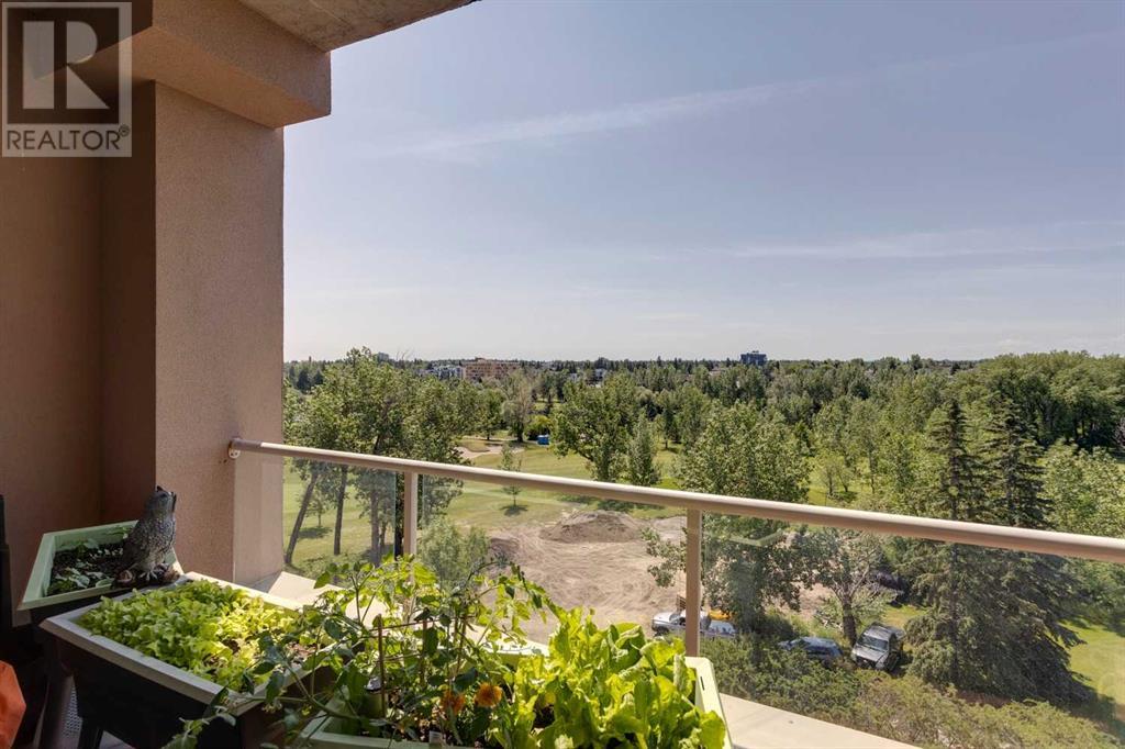 Single Family House for Sale in   Hemlock Crescent SW Spruce Cliff Calgary 
