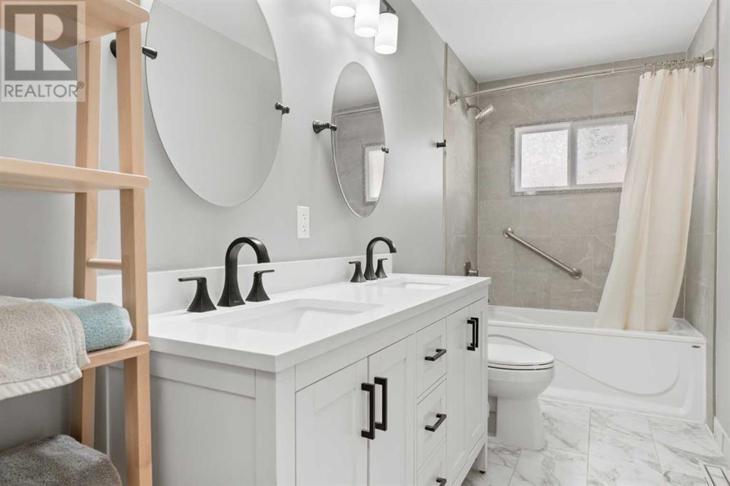 Single Family House Bungalow for Sale in  Haddon Road SW Haysboro Calgary 