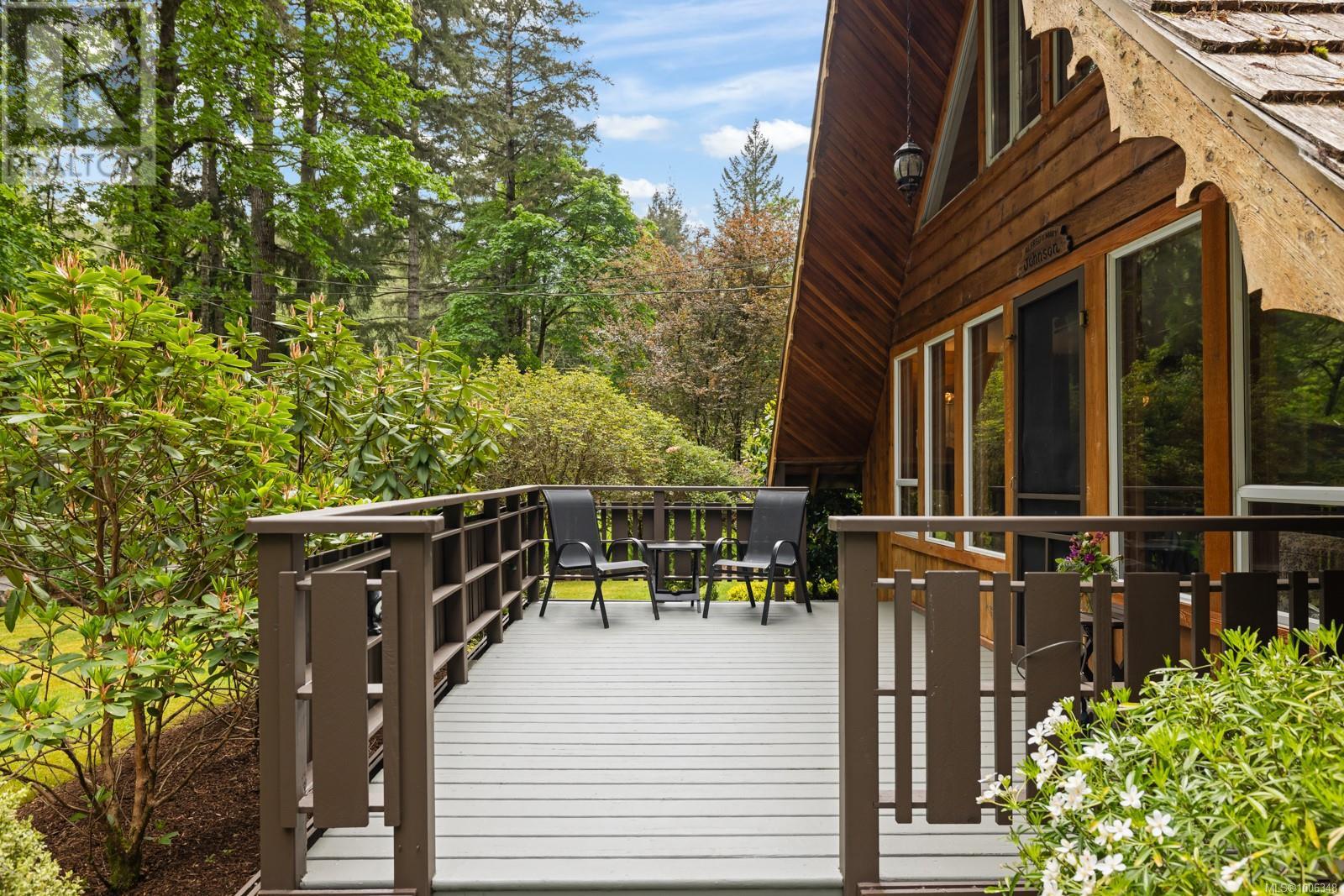Photo 14 of 3781 Phillips Rd, Sooke BC