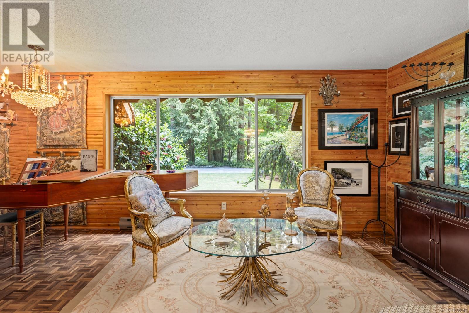 Photo 11 of 3781 Phillips Rd, Sooke BC