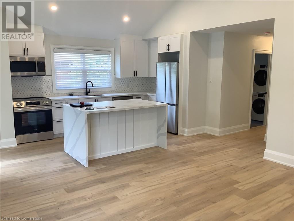 Photo 21 of 229 West 18th Street, Hamilton ON