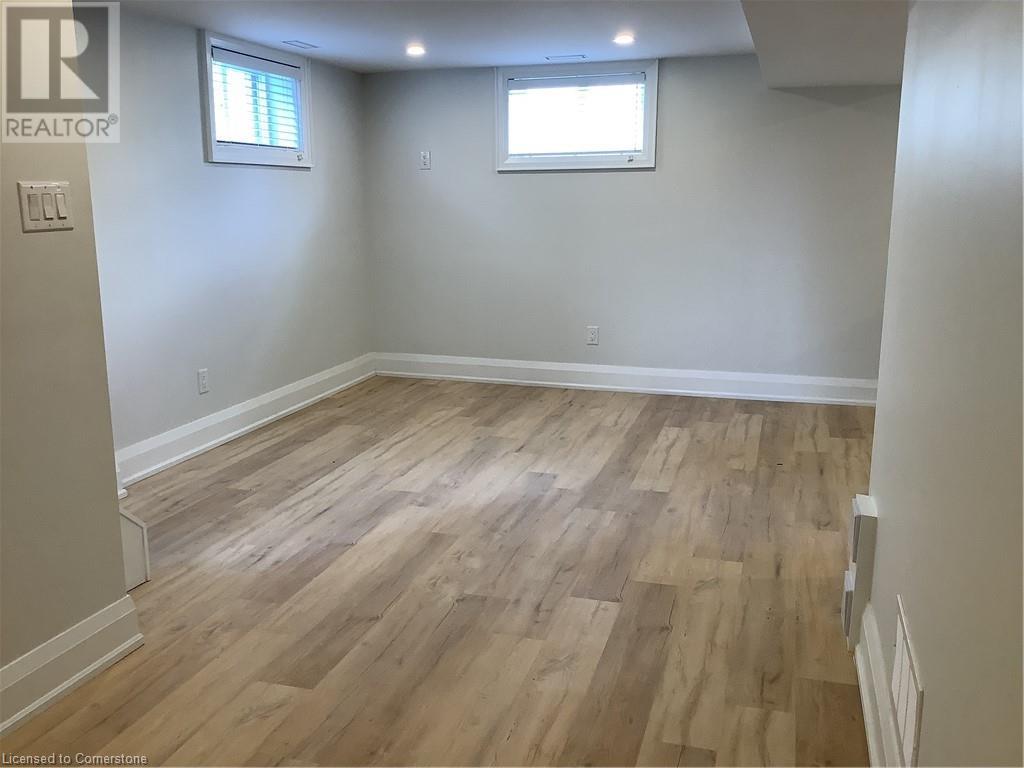 Photo 18 of 229 West 18th Street, Hamilton ON