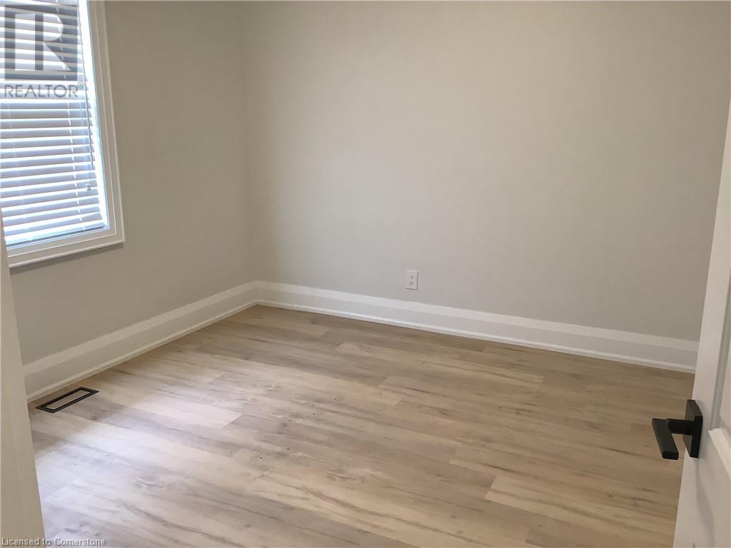 Photo 27 of 229 West 18th Street, Hamilton ON
