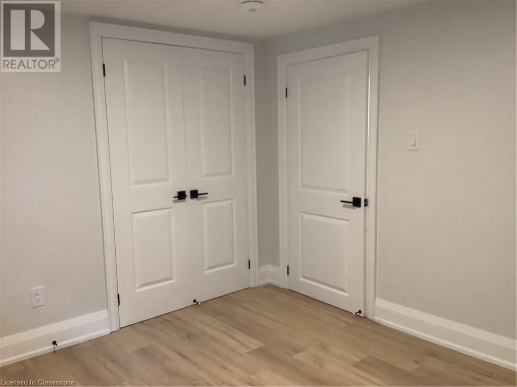 Photo 13 of 229 West 18th Street, Hamilton ON