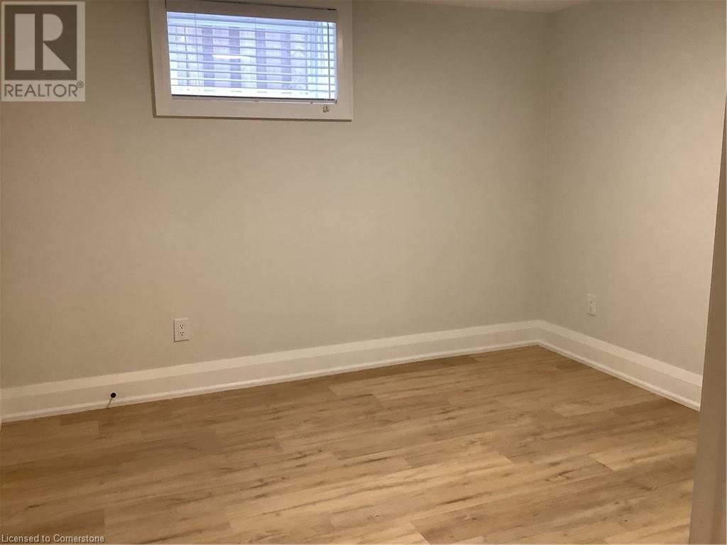 Photo 31 of 229 West 18th Street, Hamilton ON