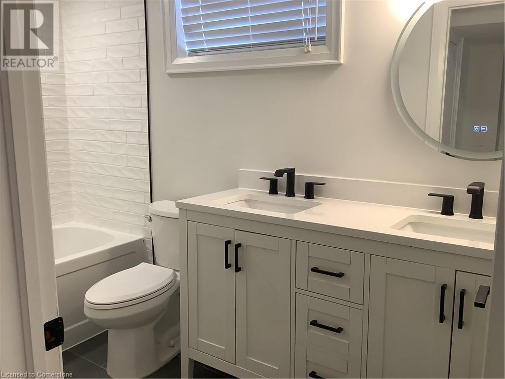 Photo 14 of 229 West 18th Street, Hamilton ON