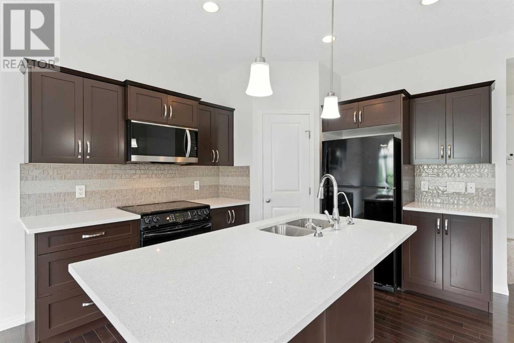 Single Family House for Sale in  Saddlelake Green NE Saddle Ridge Calgary 