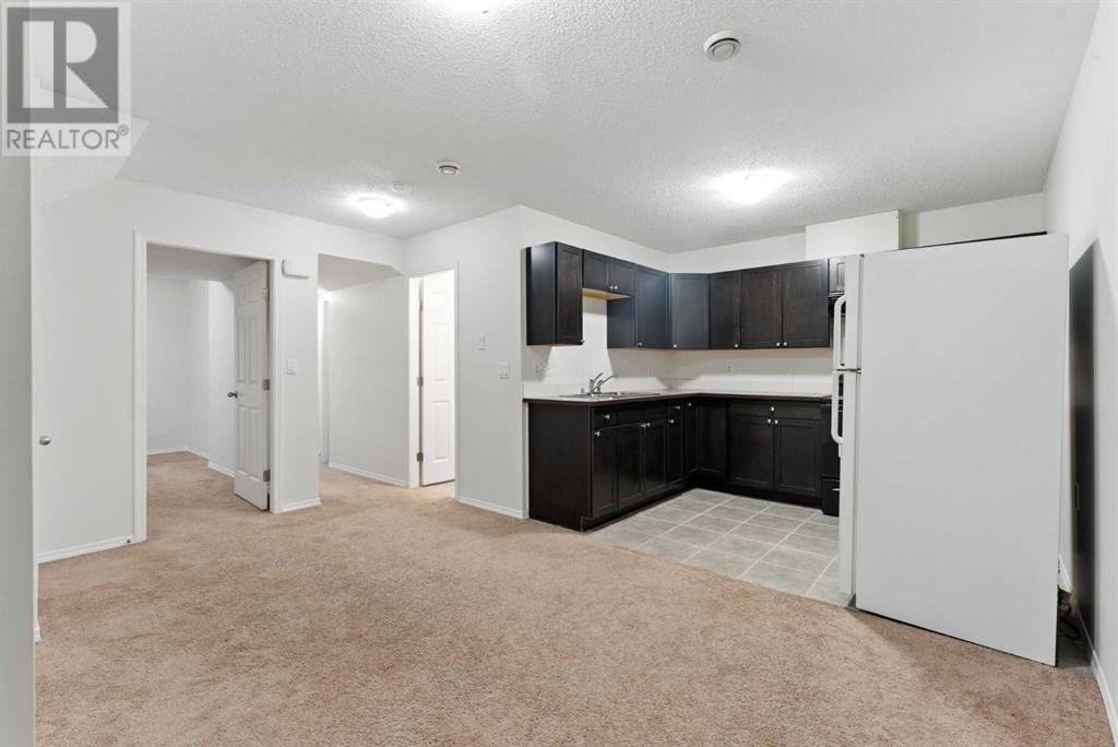 Single Family House for Sale in  Saddlelake Green NE Saddle Ridge Calgary 
