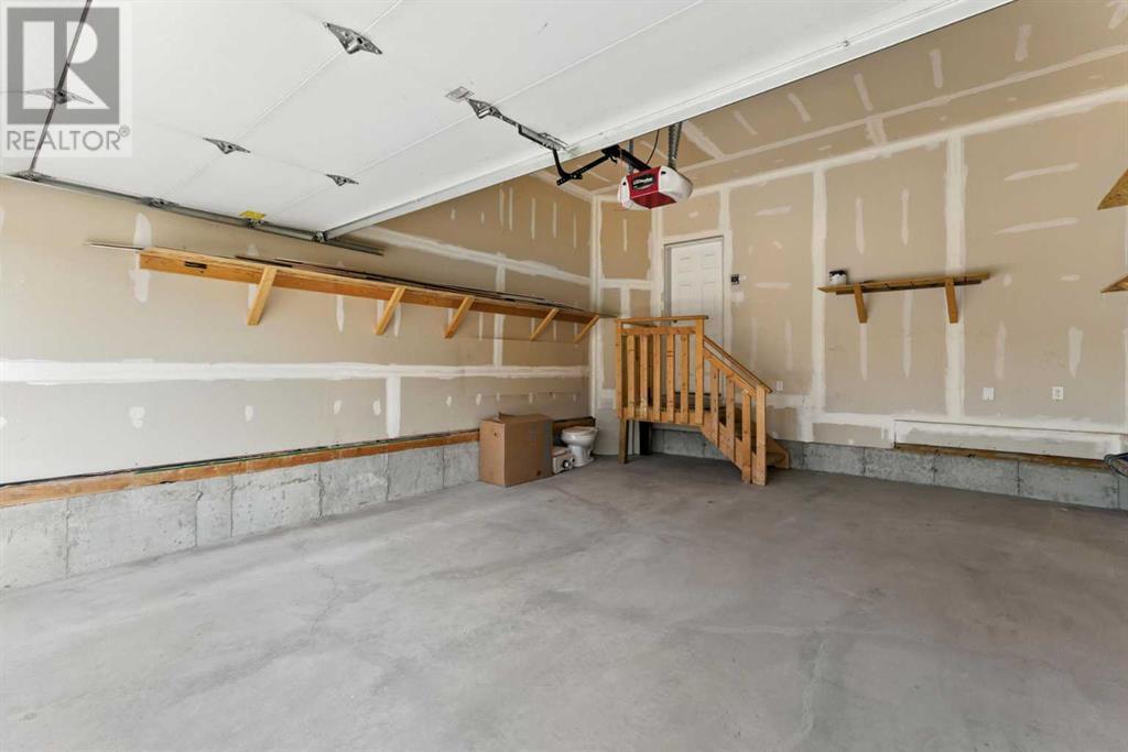 Single Family House for Sale in  Saddlelake Green NE Saddle Ridge Calgary 