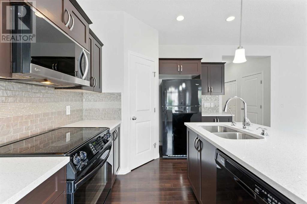 Single Family House for Sale in  Saddlelake Green NE Saddle Ridge Calgary 