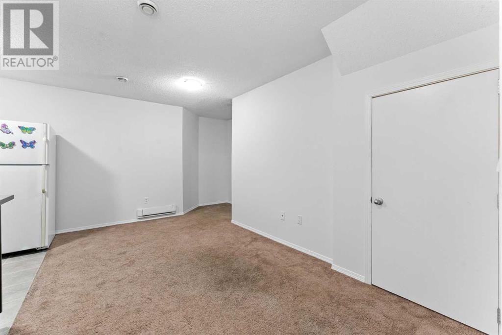 Single Family House for Sale in  Saddlelake Green NE Saddle Ridge Calgary 