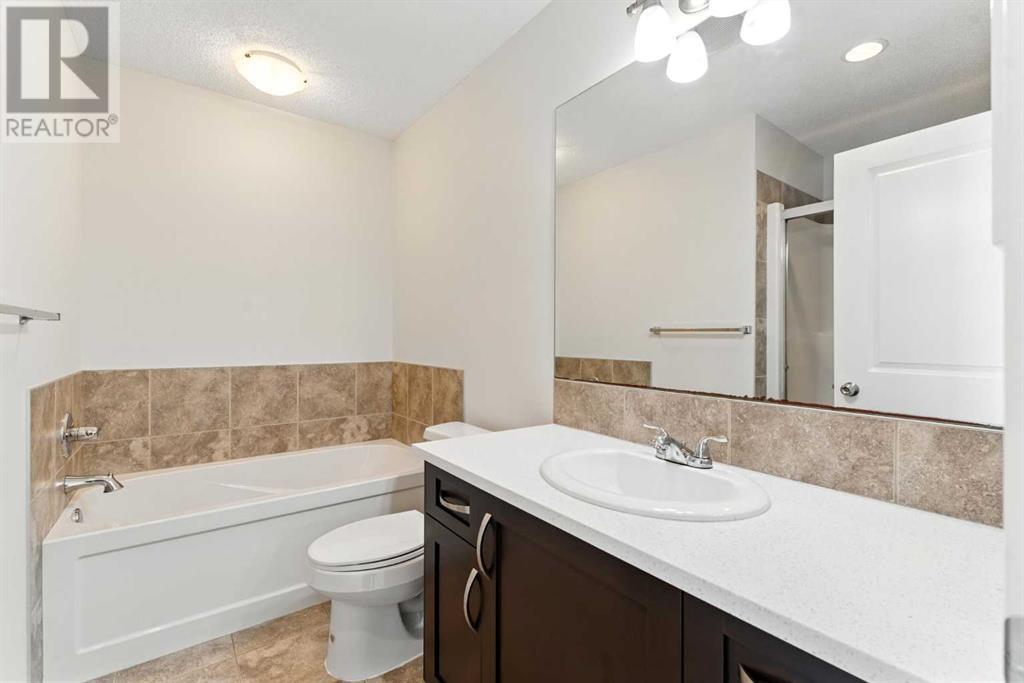 Single Family House for Sale in  Saddlelake Green NE Saddle Ridge Calgary 