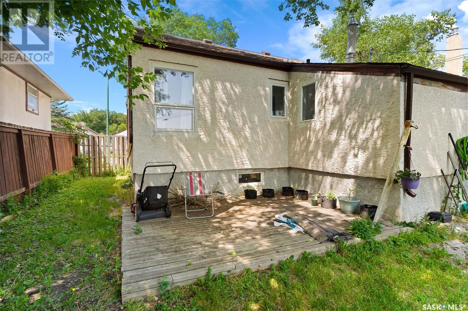 Photo 21 of 1649 Garnet Street, Regina SK