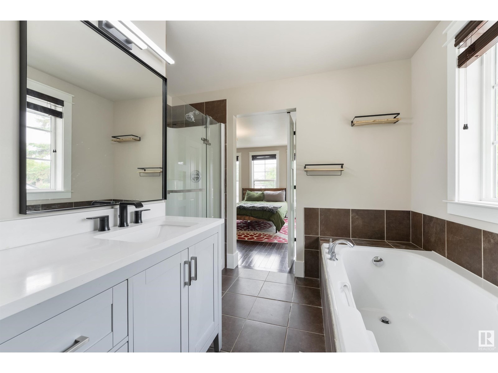 Photo 6 of 11216 67 St Nw, Edmonton AB