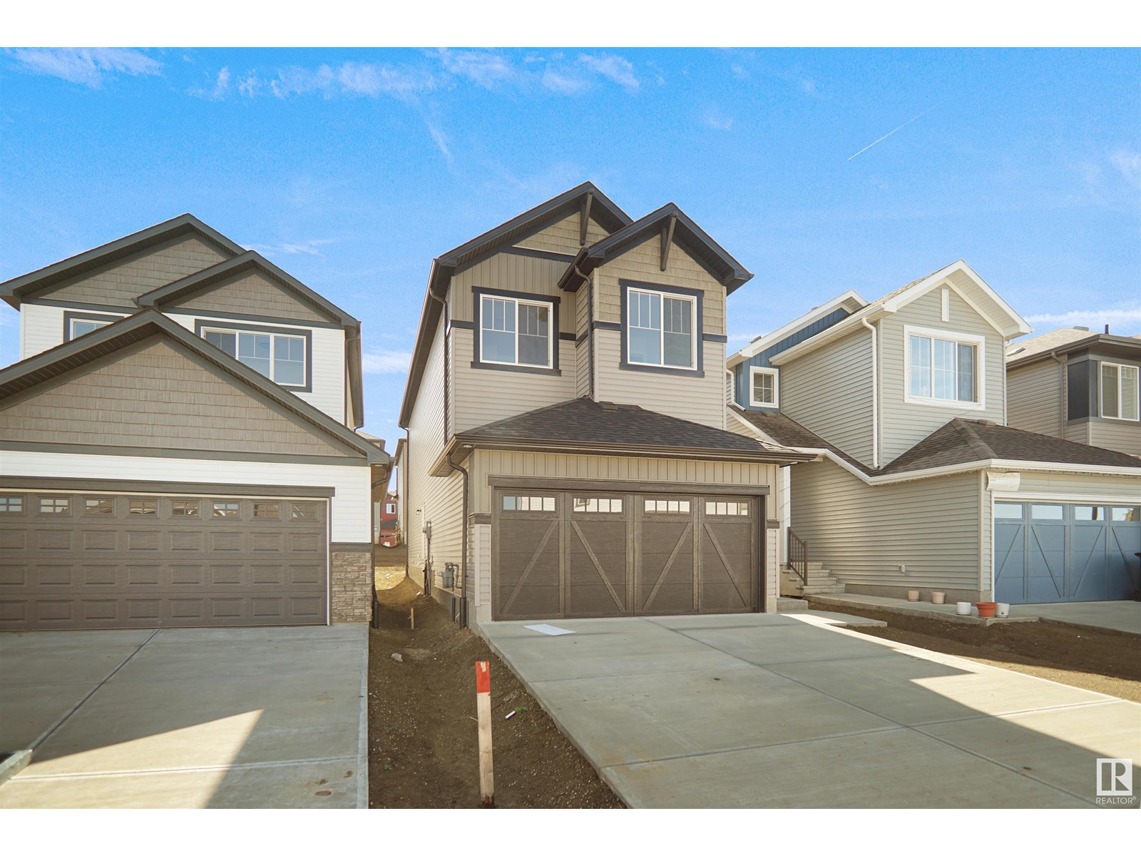 Photo 2 of 9714 Carson Pl Sw, Edmonton AB