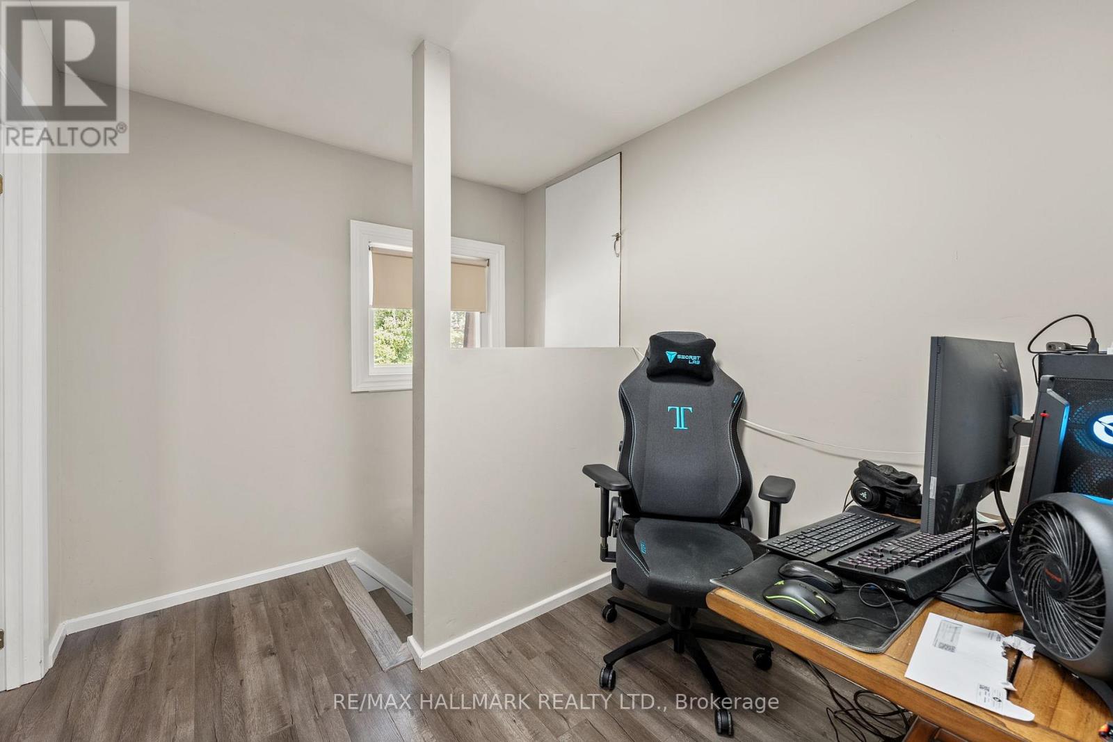 Photo 13 of 41 Shirlea Boulevard, Georgina ON