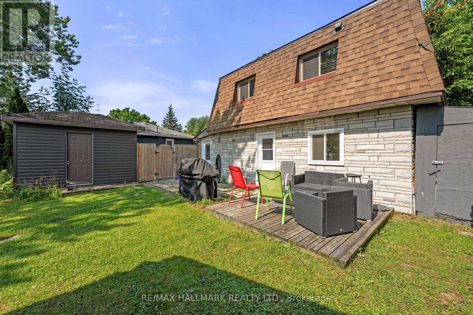 Photo 21 of 41 Shirlea Boulevard, Georgina ON