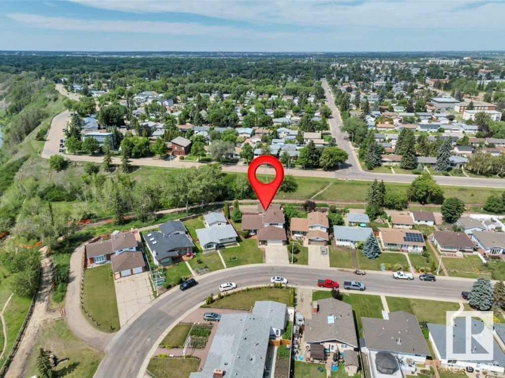 Photo 55 of 3520 103 Av Nw, Edmonton AB