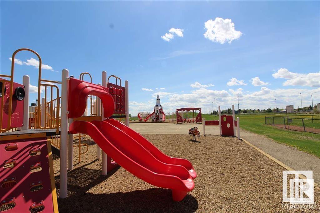 Photo 8 of 24 Monterey Es, Wetaskiwin AB