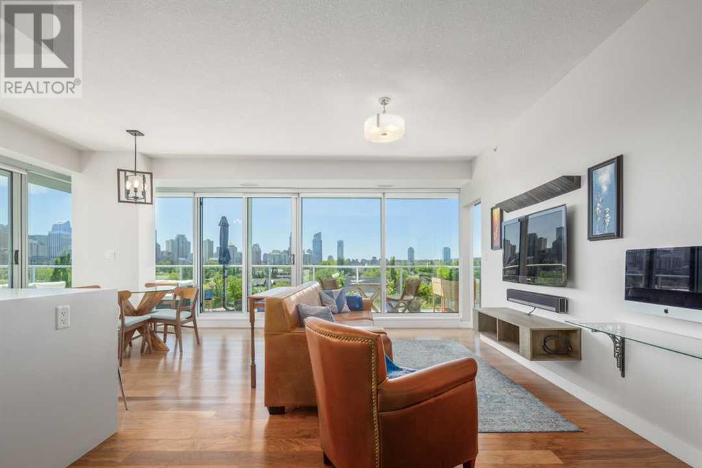 Single Family House for Sale in    Avenue NW Hillhurst Calgary 